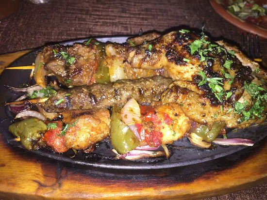 مطعم كان زمان الجونة، الغردقة