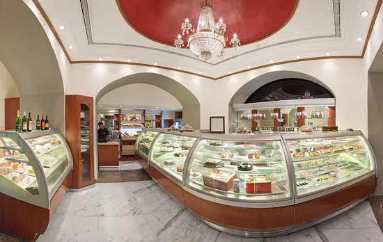 لا باتيسيري - قصر تاج محل، مومباي