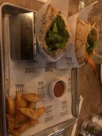 بيكر آند سبايس