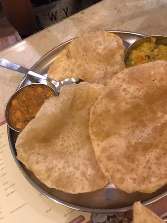 مطعم باثان سواميس