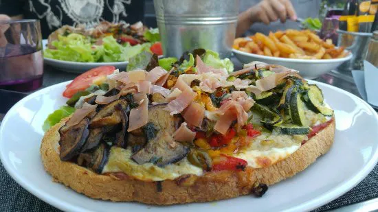 مطعم لو بافيلون بلو