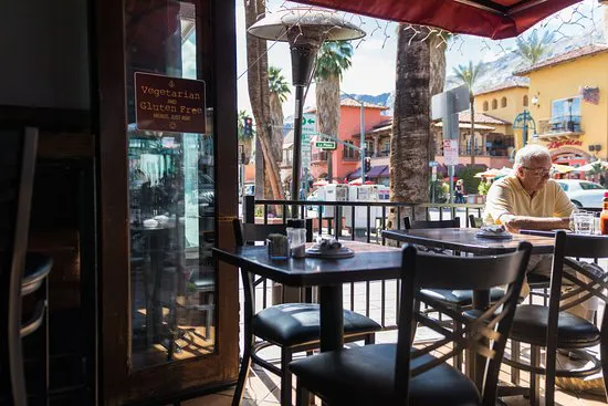 بيت ريفيل العام