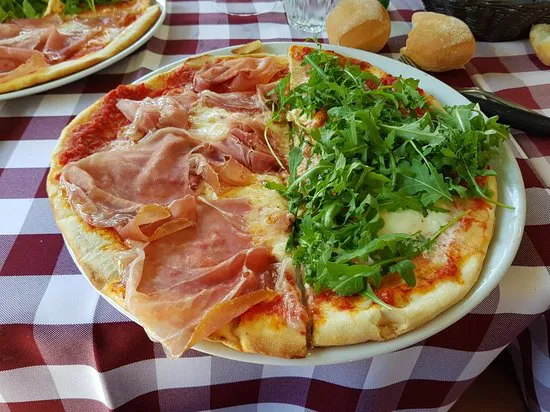 مطعم بيستروت "Antichi Sapori"