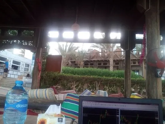 مطعم البطريق