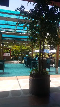 مركز هيل بوتوم الترفيهي، أديس أبابا