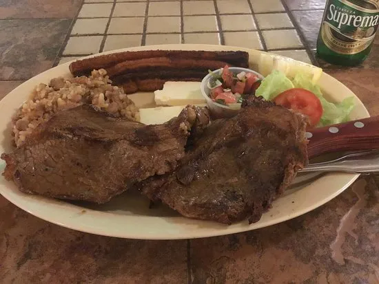 مطعم سلفادورينو