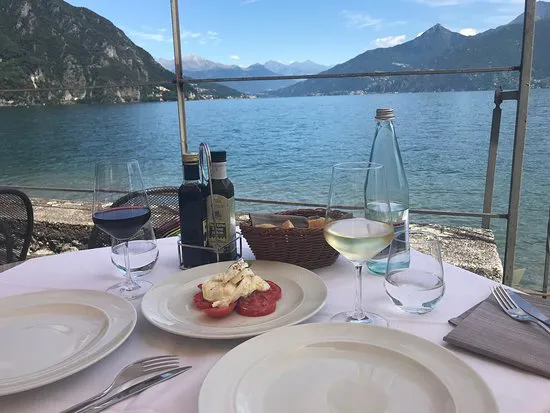 لا غرولا ميناجيو