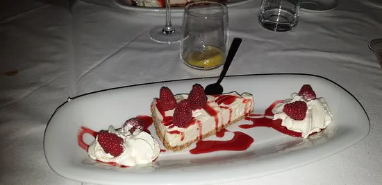 لا غرولا ميناجيو