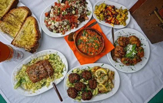 مطعم زينيوس زيوس، أثينا