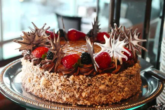 مطعم ذا روف