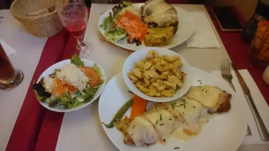 مطعم لو ستامتيش