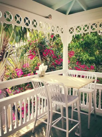 Point 5 Tapas & Wine Bar