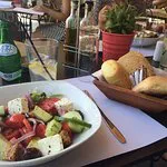 Iontos Cafe-Restaurant