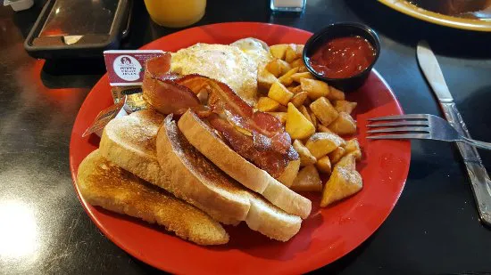 دار الأوبرا مقهى وغذاء