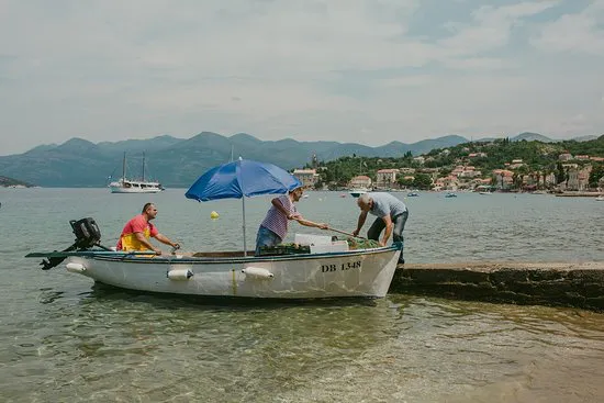 مطعم دوبروفنيك، لوبود