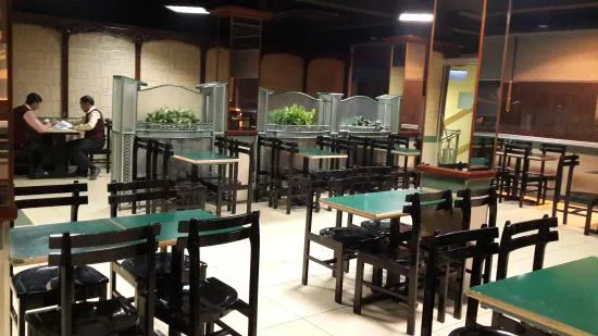 رئيس برغر بيشاور