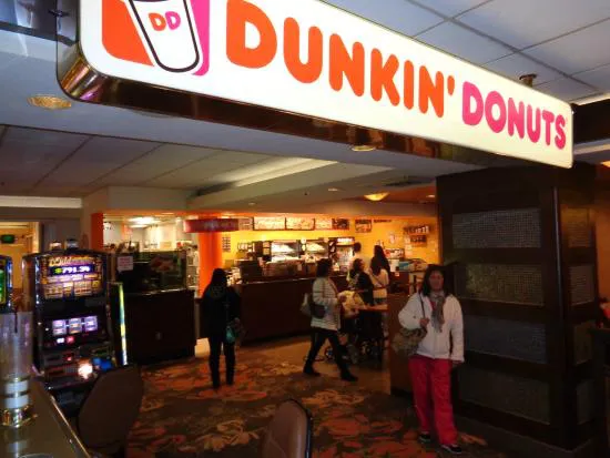 Dunkin' - E FREMONT ST