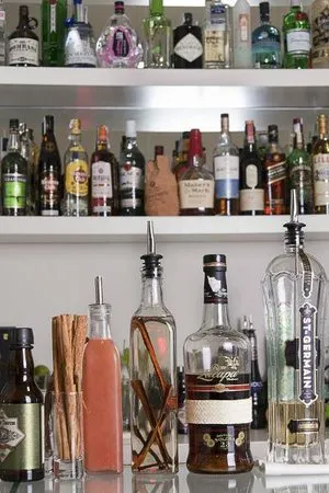 مقهى بار تايسن