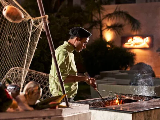 مطعم أسماك للمأكولات البحرية، صلالة