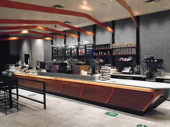 Starbucks - Stratosphere