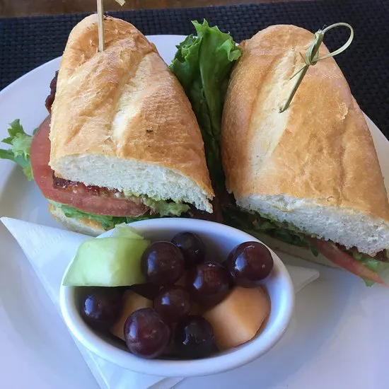 الجزء العلوي من الترام