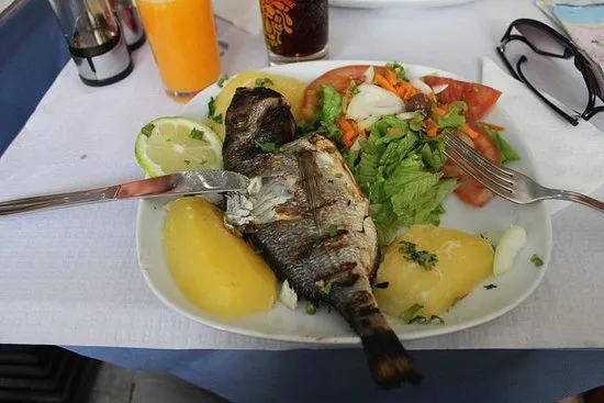 مطعم أداماستور، لشبونة