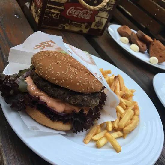 زتراسني راج، براغ