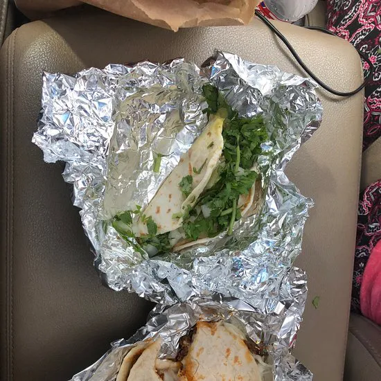 تاكوس تييرا كالينتي