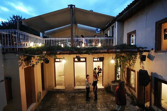 فريساكي كافيه، أثينا