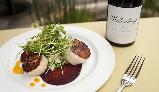 مطعم واين كاسك