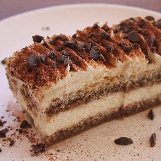 لا دولتشي فيتا ريستورانتي