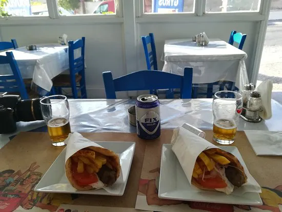 إلى ستيكي تو نيكولا