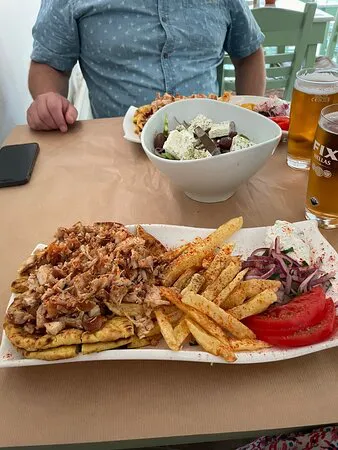 إلى ستيكي تو نيكولا