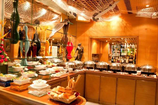 مطعم فلافورز، مومباي