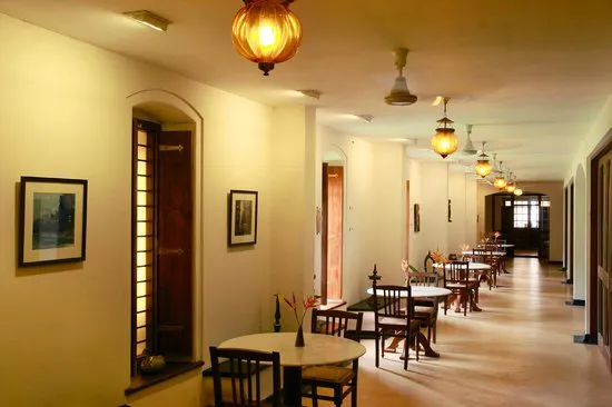 كافيه جو تاون، كوتشي