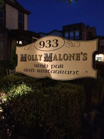 Molly Malone's Irish Pub