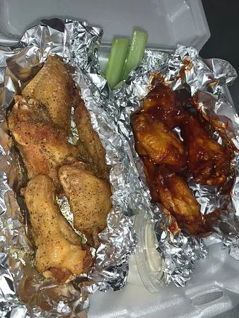 بيتزا & أجنحة الساخنة اكسبرس