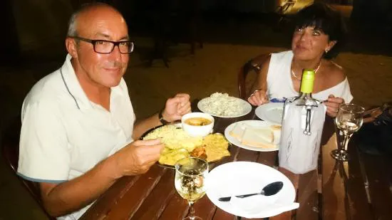 سيفانا بيتش مطعم وحانة