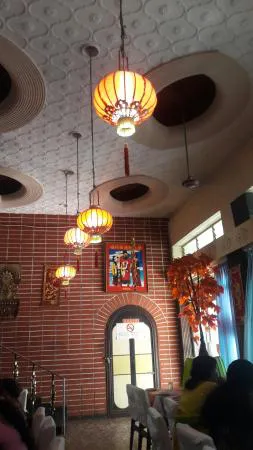 مطعم شاريوت