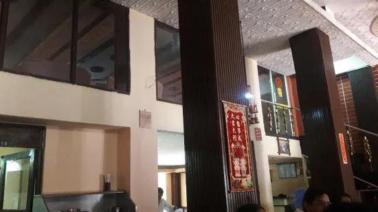 مطعم شاريوت