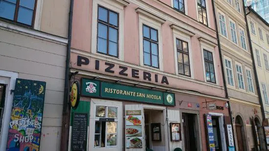 مطعم سان نيكولا، براغ