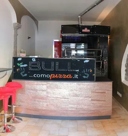 BULL - COMO بيتزا