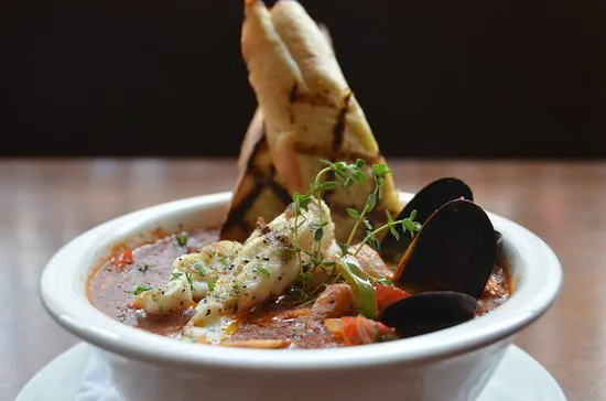 تريبل جورج جريل