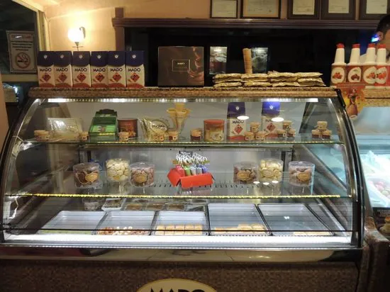 مادو كافيه، فتحية