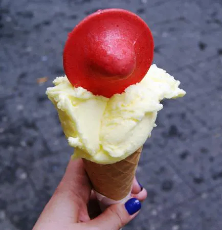 جيلاتيريا الزبادي آل كورسو