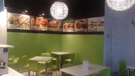 Coffee & Fast food Yummmi