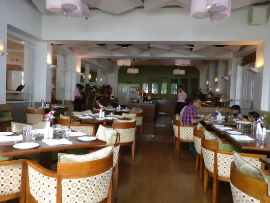 فيفانتا من مطعم تاج، كوتشي