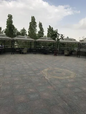 بالم كورت كافيه