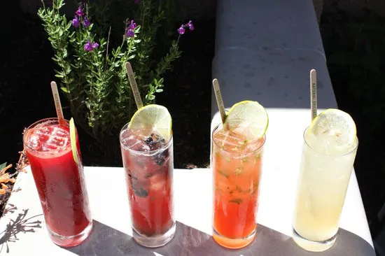 الإبيقورية الطبيعية