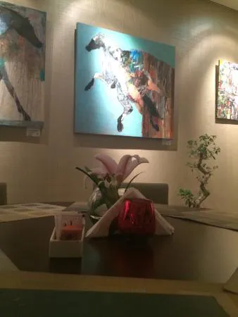 Acoustic Tea Lounge & Art Gallery